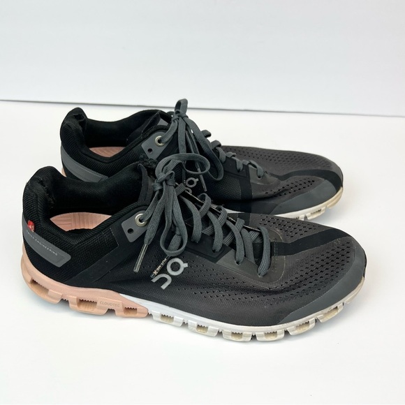 On Cloud Cloudflow Rock Rose Women’s Size 8.5 Black Salmon White - Picture 1 of 8